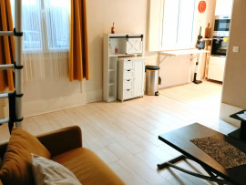 
                                                                                        Vente
                                                                                         Charmant Studio de 24 m² à Saint-Mandé (94)