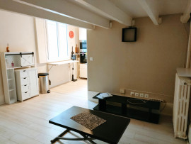 
                                                                                        Vente
                                                                                         Charmant Studio de 24 m² à Saint-Mandé (94)