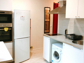 
                                                                                        Vente
                                                                                         Charmant Studio de 24 m² à Saint-Mandé (94)