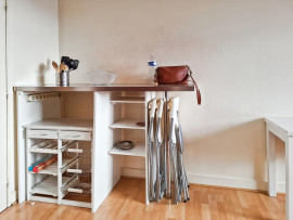 
                                                                                        Vente
                                                                                         Charmant Studio - rue du Surmelin Paris 20ème, .