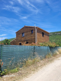 
                                                                                        Vente
                                                                                         Charmante maison en ossature bois, avec piscine à quelques km de Banon