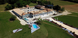 
                                                                                        Location de vacances
                                                                                         Château du Coteau