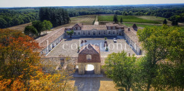 
                                                                                        Location de vacances
                                                                                         Château du Coteau