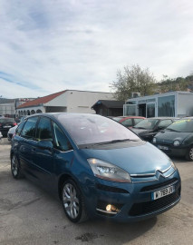 
                                                                                        Voiture
                                                                                         Citroën c4 Picasso exclusive / Faible KM / 7490