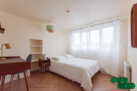 
                                                                                        Location
                                                                                         Coliving - chambres avec sdb privatives- Cachan