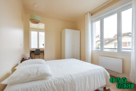 
                                                                                        Location
                                                                                         Coliving - chambres avec sdb privatives- Cachan