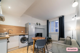 
                                                                                        Colocation
                                                                                         Colocation de deux chambres dans un appartement entièrement meublé et rénové à Villeurbanne