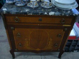 
                                                                        Meuble
                                                                         Commode Louis XVI, promotion