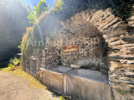 
                                                                                        Vente
                                                                                         COQUETTE MAISON DE VILLAGE AVEC JARDIN AU COEUR DE LA VALLEE DE LA BOULZANE