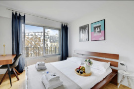 
                                                                                        Location
                                                                                         Cosy appartement meuble - Moulin Rouge / Pigalle