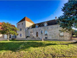 
                                                                                        Vente
                                                                                         DIJON – MAISON DE MAITRE XIXème – 90 HA – ETANGS