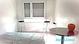 
                                                                                        Vente
                                                                                         DPE C - T3 sous bail juillet 2025, quartier Saint Julien Rouen 