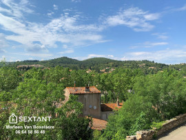 
                                                                                        Vente
                                                                                         Durban-Corbières, maison de village avec deux garages, une terrasse et jolie vue.