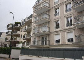 
                                                                                        Location
                                                                                         ✅ F2 (42 m²)–neuf avec terrasse/jardin (34m²)