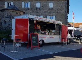 
                                                                                        Utilitaire
                                                                                         FoodTruck clé en main