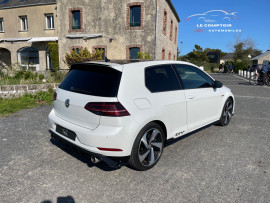 
                                                                                        Voiture
                                                                                         Golf GTI TCR