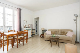 
                                                                                        Location
                                                                                         Grand T1 meublé Paris 16 - 34 m2