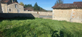 
                                                                                        Vente
                                                                                         Grange maison terrain Dordogne