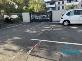 
                                                                                        Vente
                                                                                         ideal investissement/ lots de 4 places de parking