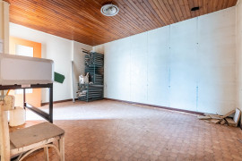 
                                                                                        Vente
                                                                                         Immeuble mixte  - 732 m² - Langogne