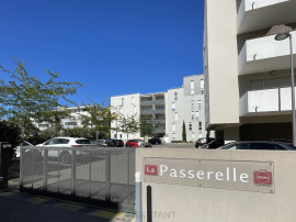 
                                                                                        Vente
                                                                                         ISTRES - Appartement très lumineux - 2 pièces-  40m - idéal premier achat - terrasse 8m² + place parking