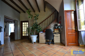 
                                                                                        Vente
                                                                                         Jolie maison pierre sur Fargues-Saint-Hilaire (33370), dépen