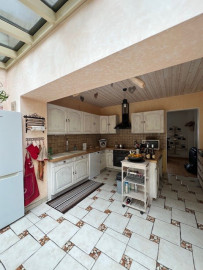 
                                                                                        Vente
                                                                                         JUSSY - MAISON DE 155 M2