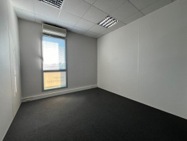 
                                                                                        Location
                                                                                         Location Bureaux La Chapelle-sur-Erdre 44240