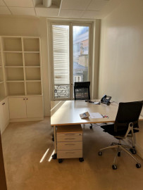 
                                                                                        Location
                                                                                         Location Bureaux Paris 75008