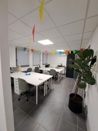 
                                                                                        Location
                                                                                         Locaux Commerciaux 125m2 Saint-André-Lez-Lille