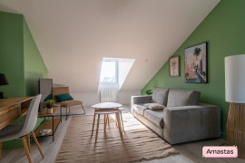 
                                                                                        Location
                                                                                         Magnifique 2 pièces entièrement rénové et meublé en plein cœur du Havre - 276884