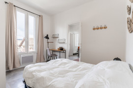 
                                                                                        Location
                                                                                         Magnifique T2 Meublé de 27m2 - Colombes