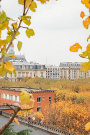 
                                                                                        Vente
                                                                                         MAIRIE - Appartement de Prestige avec Rooftop