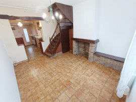 
                                                                                        Vente
                                                                                         Maison 2 chambres avec cour, Amiens Saint Maurice