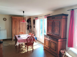 
                                                                                        Vente
                                                                                         MAISON 3 CHAMBRES + TERRAIN - PROCHE LE MANS (72)