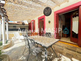 
                                                                                        Vente
                                                                                         MAISON 4 CH, GARAGE, TERRASSE, CUISINE ETE, JARDIN - PROCHE QUILLAN CENTRE  