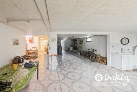 
                                                                                        Vente
                                                                                         Maison 5 pièces