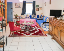 
                                                                                        Vente
                                                                                         Maison 6 pièces