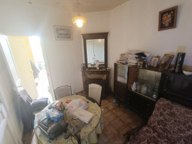 
                                                                                        Vente
                                                                                         Maison à rénover de 2 chambres Amiens Saint Pierre