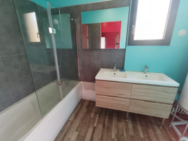 
                                                                                        Vente
                                                                                         Maison  Amiens 4 chambres avec garage et jardin