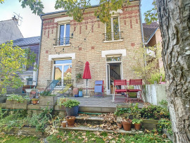 
                                                                                        Vente
                                                                                         Maison Ancienne Vélizy-Villacoublay (78140)