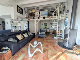 
                                                                                        Vente
                                                                                         Maison au calme 5 pièces St Pierre de Feric Nice Apercu Mer