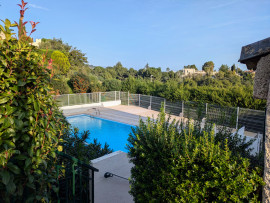 
                                                                                        Vente
                                                                                         Maison au calme 5 pièces St Pierre de Feric Nice Apercu Mer