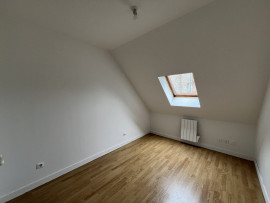 
                                                                                        Location
                                                                                         Maison avec cour 2 chambres de 65m2 à ST QUENTIN