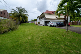 
                                                                                        Vente
                                                                                         Maison avec piscine - 182 m² - Lamentin Guadeloupe