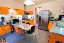 
                                                                                        Vente
                                                                                         Maison bourgeoise Boulogne-Billancourt