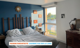 
                                                                                        Vente
                                                                                         MAISON D’ARCHITECTE 155 M2 À LA CHARITÉ SUR LOIRE