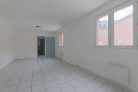 
                                                                                        Location
                                                                                         Maison de courée individuelle de 65 m2 secteur Gare Jean Lebas à Roubaix