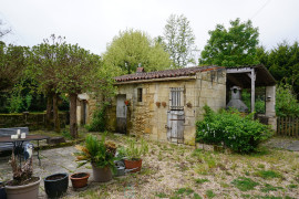 
                                                                                        Vente
                                                                                         Maison de maître du XIXe siècle en bord de rivière. 