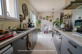 
                                                                                        Vente
                                                                                         Maison de plain-pied au calme